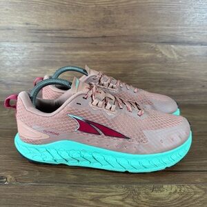 Altra Pink and Teal Athletic Shoes